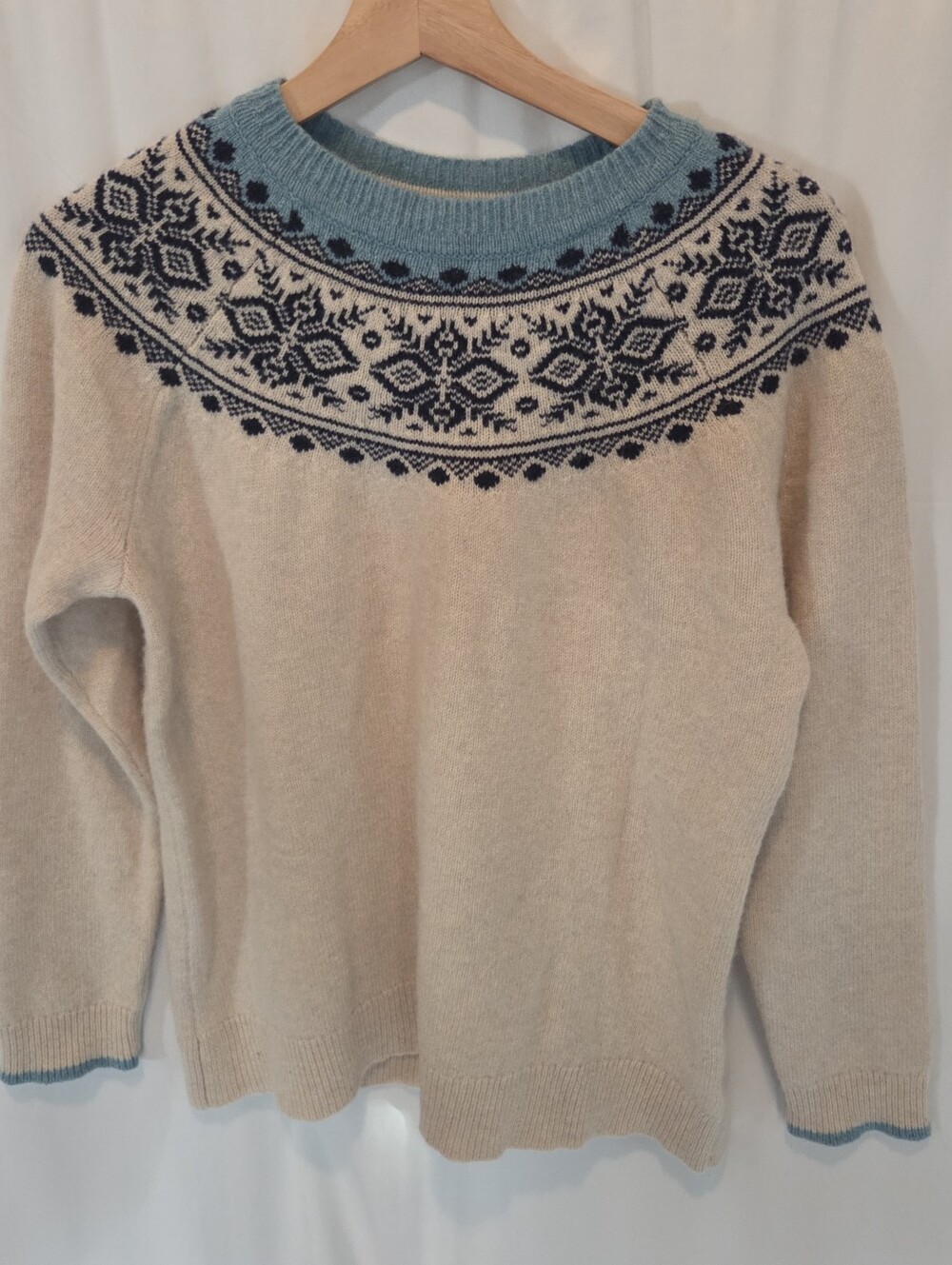 Tabitha Webb XL Classic Nordic Cream Crewneck Sweater with Blue Yoke